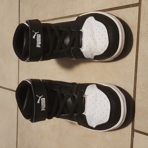 Kids High Tops -EUC Worn for a week